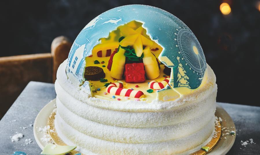 M & s christmas on sale cake