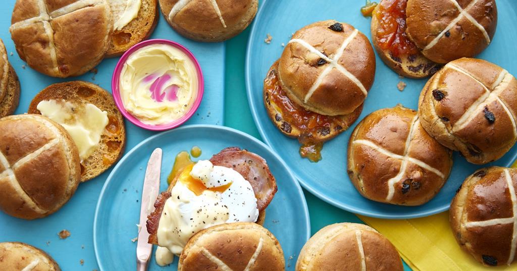 Supermarkets reveal hot cross buns for Easter 2023 Product News