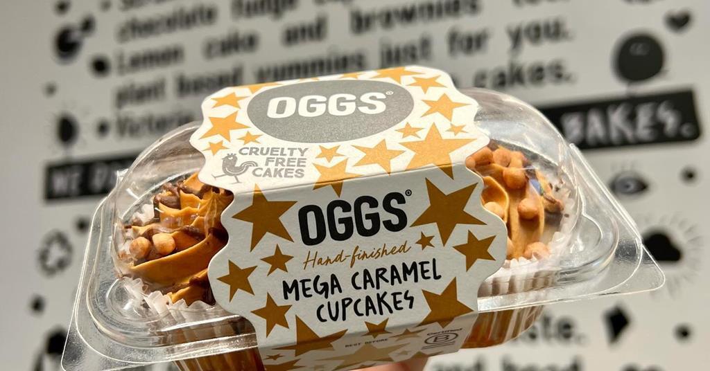 10 Bakery Products Being Rolled Out For Veganuary 2024 Product News   313589 Oggsmegacaramelcupcakeslifestyle 645292 Crop 