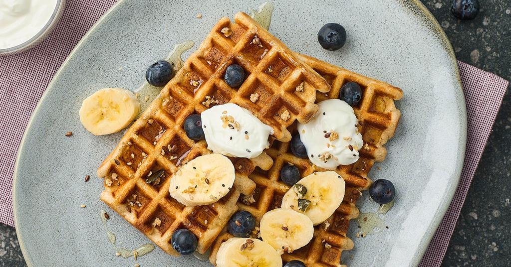 Easy Homemade Banana Waffle Recipe 2023 AtOnce