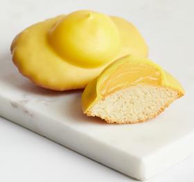 Madeline Close-up RS