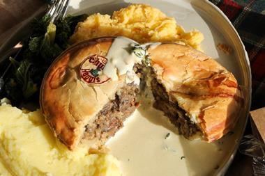 Chunk of Devon - Steak & Haggis Pie closeup - 2100x1400