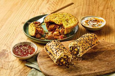 Morrisons Saag Paneer Roll and Chicken Balti Pie (2)