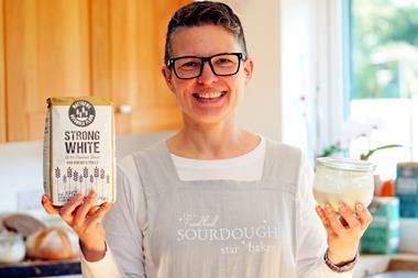 Foodbod Sourdough founder Elaine Boddy is the newly appointed brand ambassador for Matthews Cotswold Flour  2100x1400