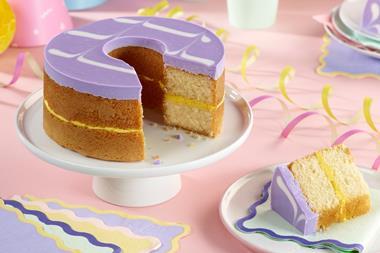 Fox's Burton's Companies - Party Rings Celebration Cake - 2100x1400