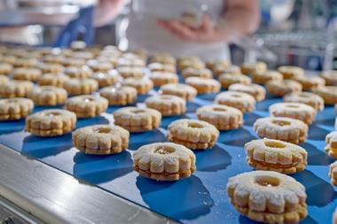 Sandwich biscuits on a manufacturing line