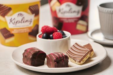 Premier Foods - Mr Kipling Cake Bites - 2100x1400