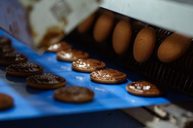 Pladis - Jaffa Cakes on a production line in its Stockport factory - 2100x1400