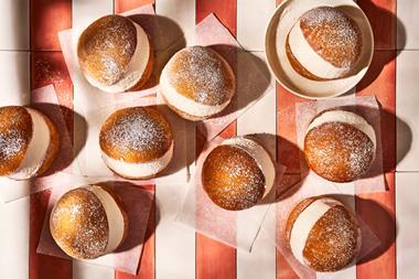 Caffe Nero Maritozzi Buns  2100x1400