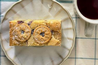 Silver Apples Bakery - Jammie Dodger Blondie - 2100x1400