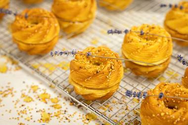 Brown's Hotel - Mayfair buns 2100x1400