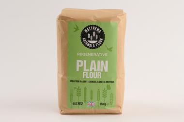 Matthews Cotswold Flour - 1.5kg bag of new Regenerative Plain Flour - 2100x1400