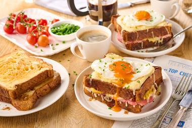 St Pierre - Croissant Loaf - 2100x1400