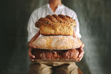Person-With-Personalised-Breads RS