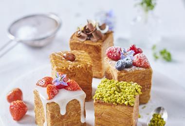 31044-recette-croissant-cube-sucre resized