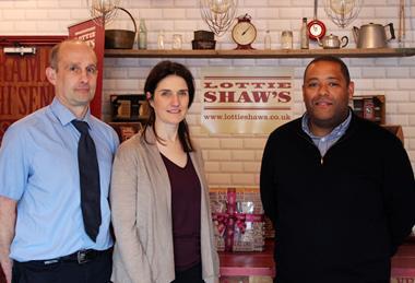 L-R Lottie Shaw’s founders Ian and Charlotte Shaw with Jacksons of Yorkshire MD Owen Elliott  2100x1400
