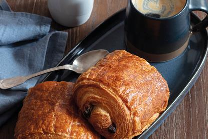 Delifrance - Pain au choc and coffee - 2100x1400