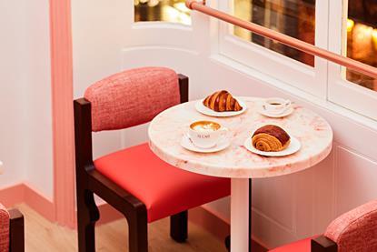 Le Café by Nicolas Rouzaud - 2100x1400