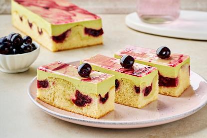 Dawn Cherry Matcha Wave Slice