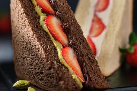 M&S - Sweet sandwiches - 2100x1999