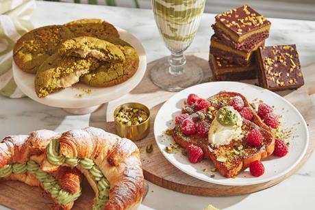 Booths - Pistachio Group Shot