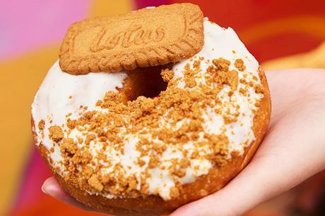 Wenzel's the Bakers - White Biscoff Doughnut - 2100x1400