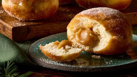 morrisons-christmas-market-street-gingerbread-doughnut (1)