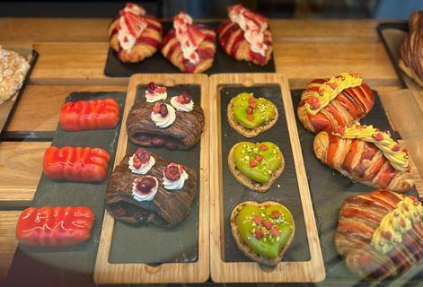 Rex Bakery - Valentine's range