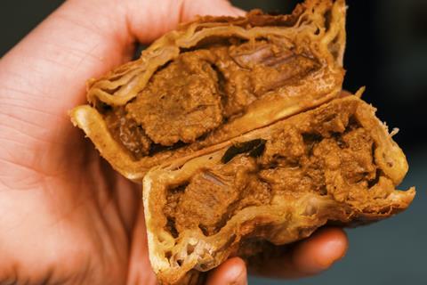 Willy's Pies x Roti King - Beef Rendang Pie - 2100x1400