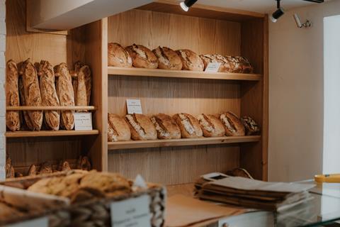 Koselig Bakeri - - Bread shelves - 2100x1400