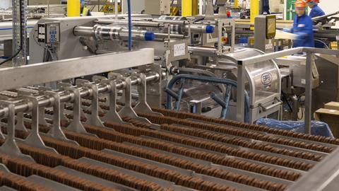 Hill Biscuits factory - bourbon production line 3200x1800