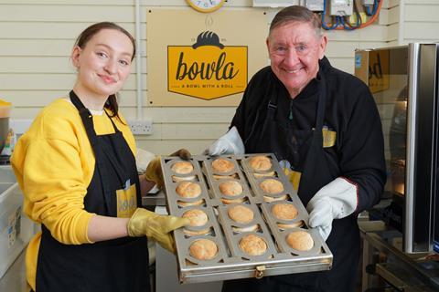 Hannah's father developed the pan used to make Bowlas over a decade ago - 2