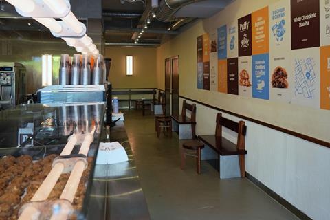 Puffy - interior - 2100x1400