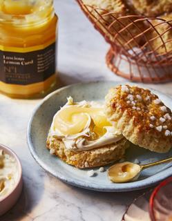 WP_MEDIAEDIT_SPRING2025_957621_573220_4-Lemon-Drizzle-Scones_No.1-Luscious-Lemon-Curd_HIGHRES