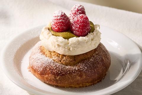 Gail's Bakery - Pistachio & Raspberry Bun - 2100x1400