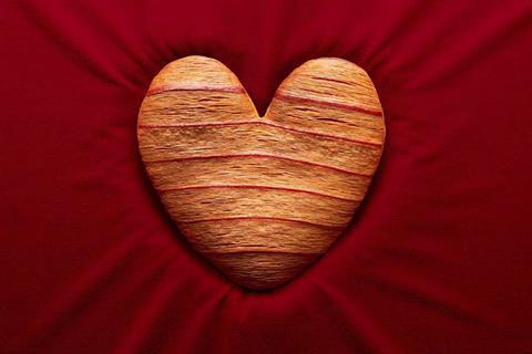 Prova Gourmet - Cinnamon Heart pastry made with cinnamon extract - 2100x1400