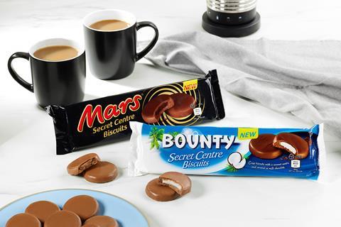 06 Mars and Bounty Secret Centre Biscuits Lifestyle Full