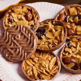 CRANBERRY-ORANGE-FLORENTINES_A_HIRES_SQUARE