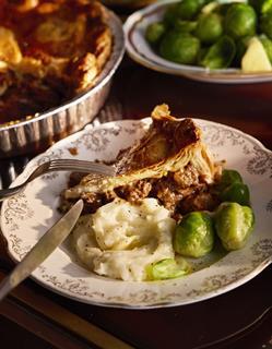 WP_CHRISTMAS25_PIESGROUP_B_HIRES