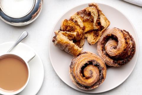 Oliphant & Pomeroy - Butter Pecan Buns - 2100x1400