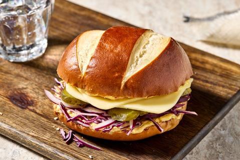 Simply Lunch - Veggie New Yorker Pretzel