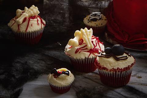 The Hummingbird Bakery - Cupcakes -2100x1400