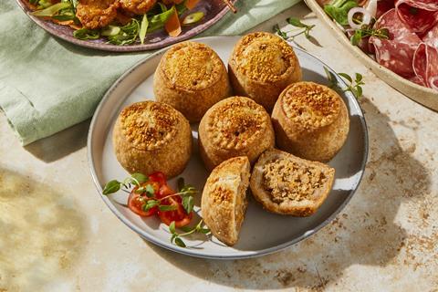 Morrisons Mini Pork Cheese and Pickle Pies  2100x1400