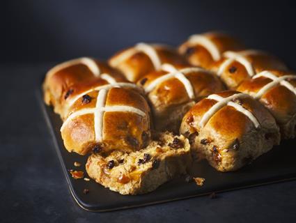 M&S Mini Millionaires Hot Cross Buns