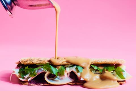 Joe & The Juice - Joe Ho Ho sandwich w gravy - 2100x1400