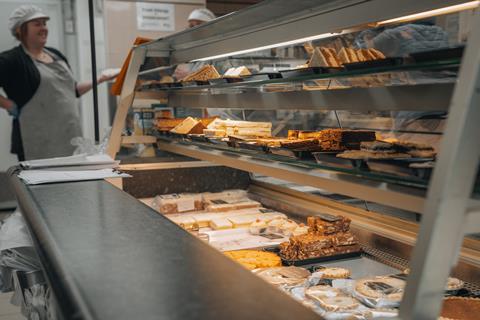 Stonehouse Bakery - Bakery counter - 2100x1400