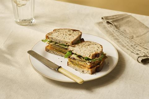 2025_07_23_GAILs AW25_©Ben Carpenter_Squash & Chipotle Fritter Sandwich