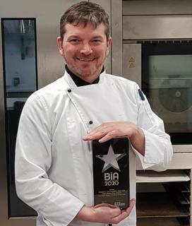 Ronnie Stebbings with 2020 BIA Award - Best Free From Product