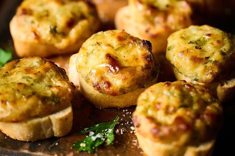 Co-op - Irresistible Gruyère Cheese & Caramelised Onion Crostini - 2100x1400