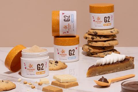 Incredo Sugar G2 with cookies, chocolate and pie  2100x1400